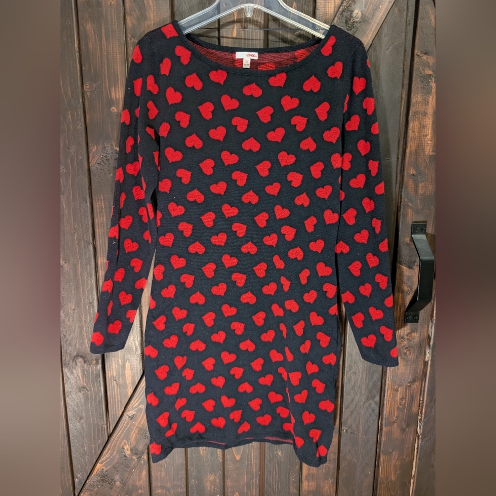 BONGO Black Dress with Red Heart Pattern, XL